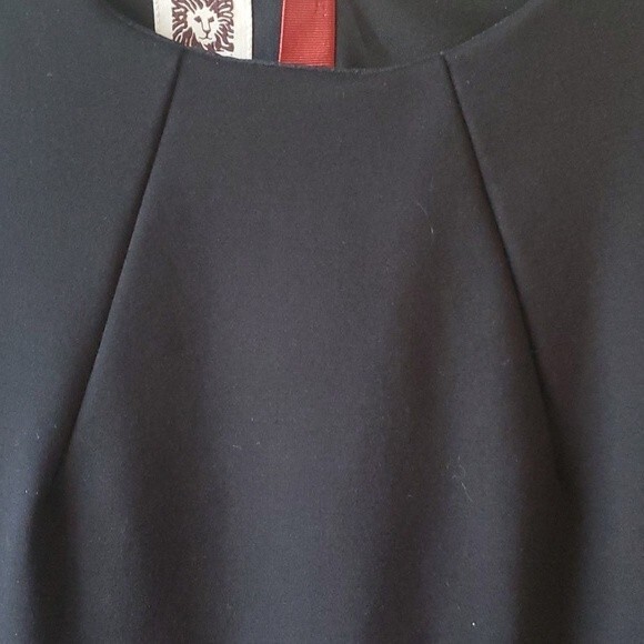 ANNE KLEIN BLACK KNIT SLEEVELESS SHEATH DRESS SIZE 6 MINIMALIST CONTEMPORARY - Picture 2 of 7